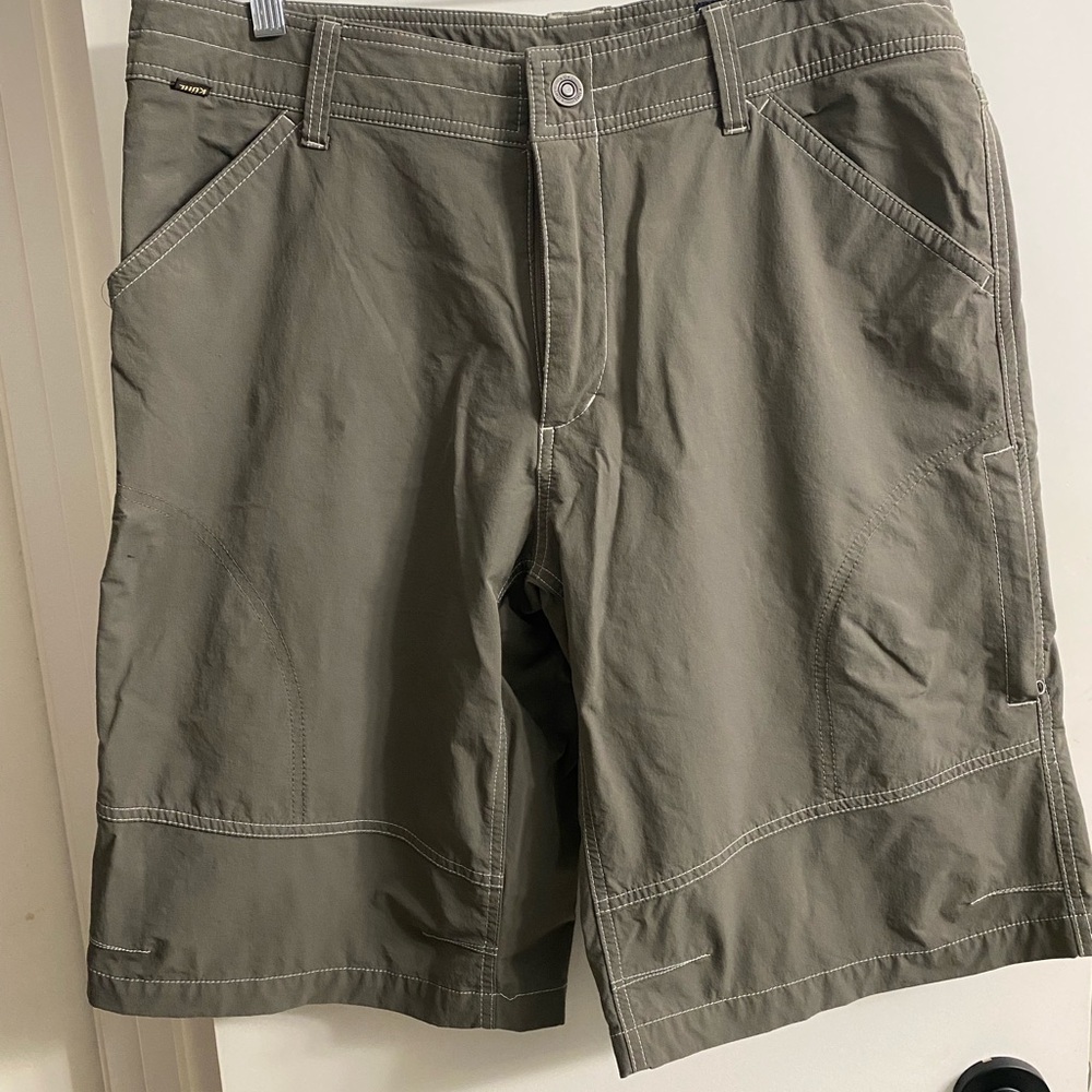 KÜHL Renegade Cargo Utility Performance Shorts Men’s Size 38